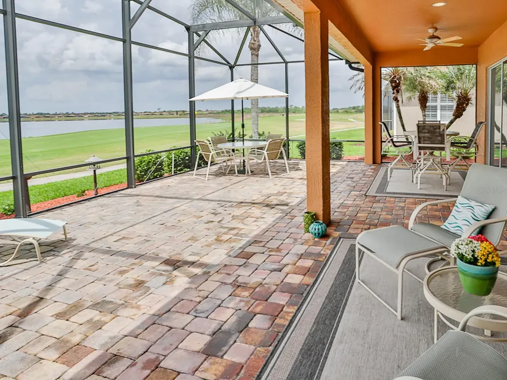5268 Pebble Beach Boulevard Winter Haven FL 33884