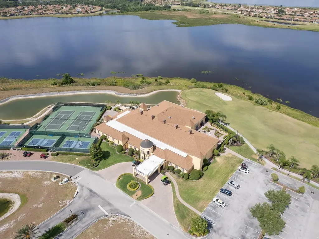 5268 Pebble Beach Boulevard Winter Haven FL 33884