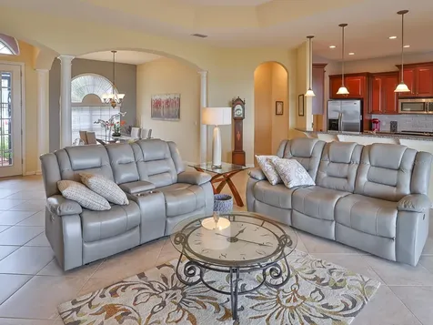 5268 Pebble Beach Boulevard Winter Haven FL 33884