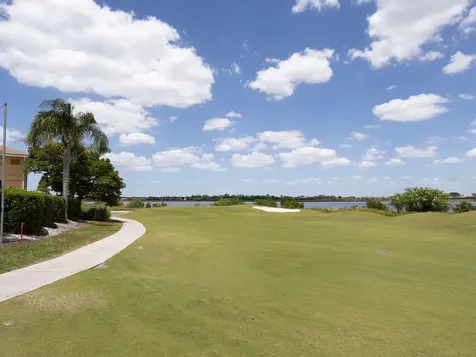 5268 Pebble Beach Boulevard Winter Haven FL 33884