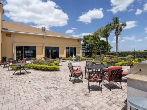 5268 Pebble Beach Boulevard Winter Haven FL 33884