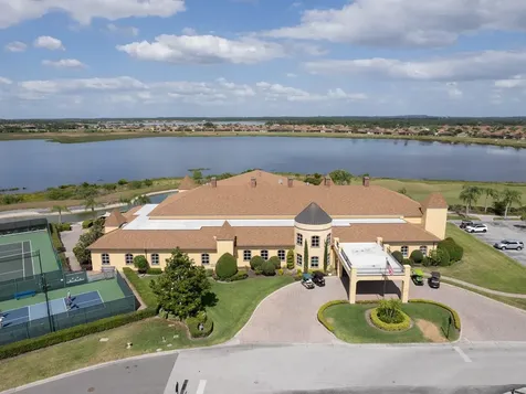 5268 Pebble Beach Boulevard Winter Haven FL 33884