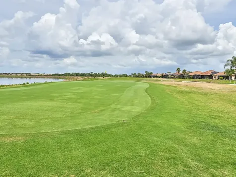 5268 Pebble Beach Boulevard Winter Haven FL 33884