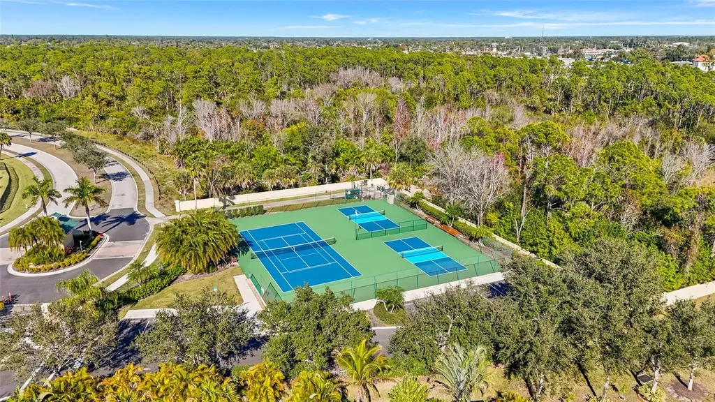 6240 Falcon Lair Drive North Port FL 34287
