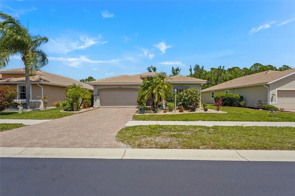 6240 Falcon Lair Drive North Port FL 34287