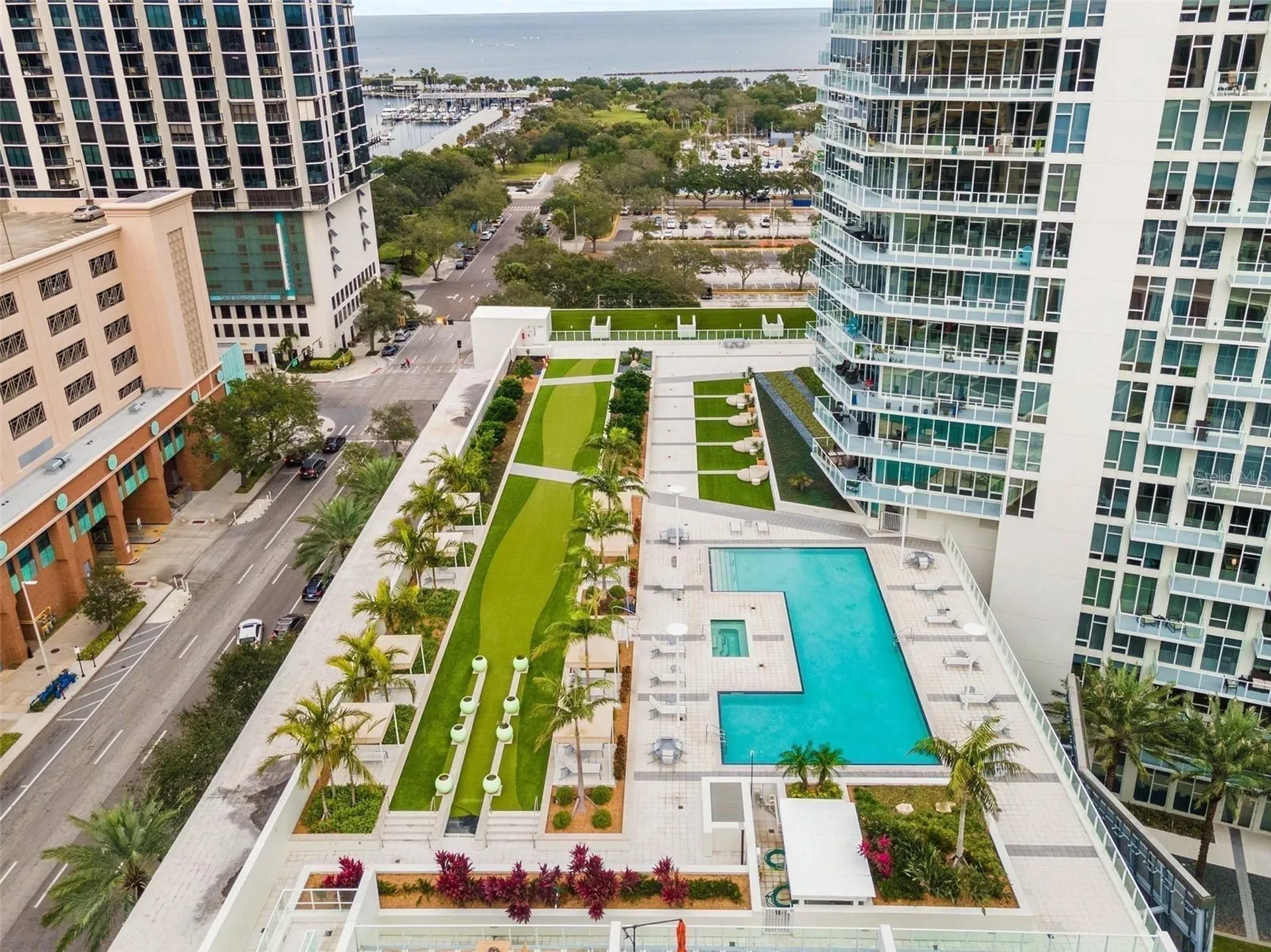 175 1st Street S St Petersburg FL 33701