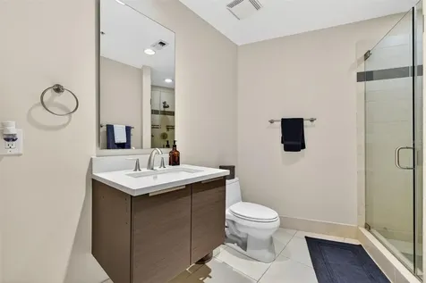 175 1st Street S St Petersburg FL 33701