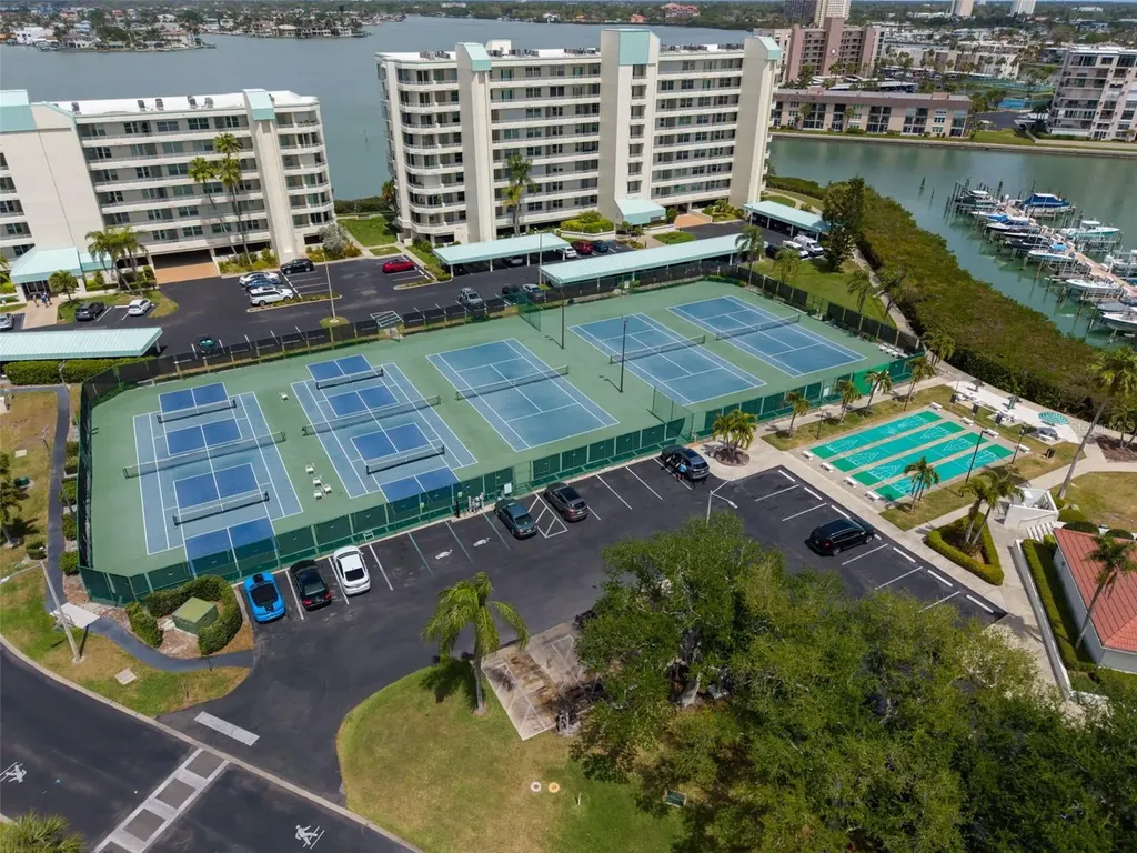 7932 Sailboat Key Boulevard S South Pasadena FL 33707