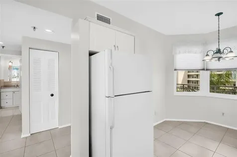 7932 Sailboat Key Boulevard S South Pasadena FL 33707