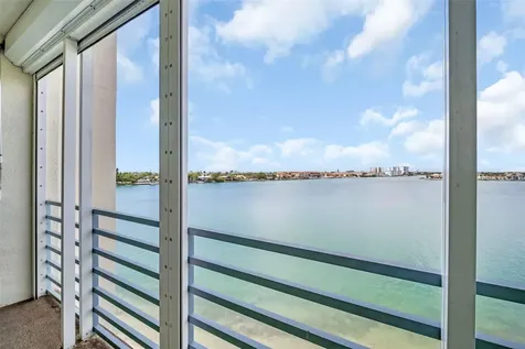 7932 Sailboat Key Boulevard S South Pasadena FL 33707