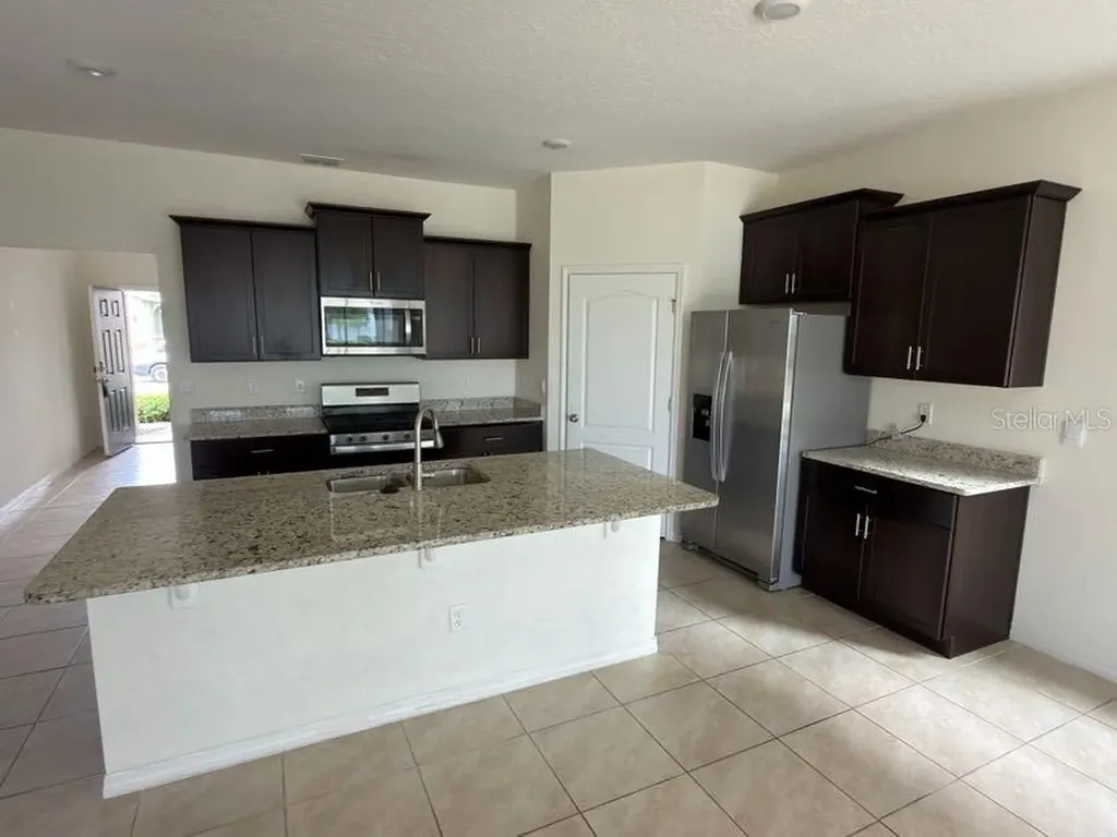 7604 Oakmoss Loop Davenport FL 33837