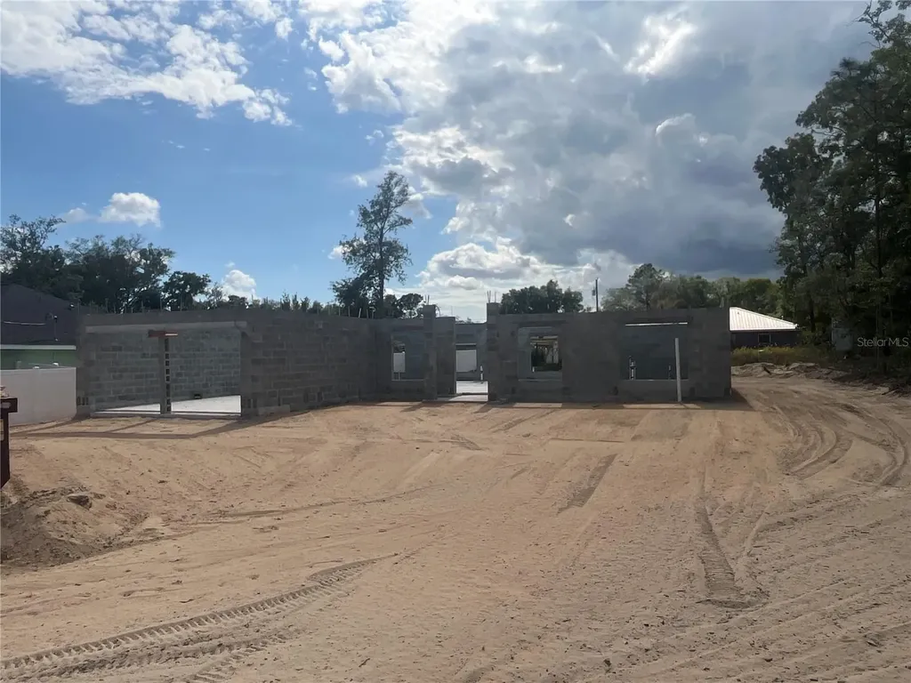16322 SE 89th Court Summerfield FL 34491