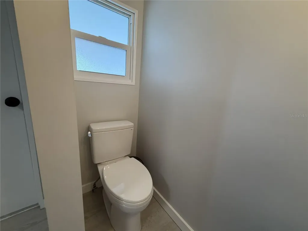 5308 Tri Par Drive Sarasota FL 34234