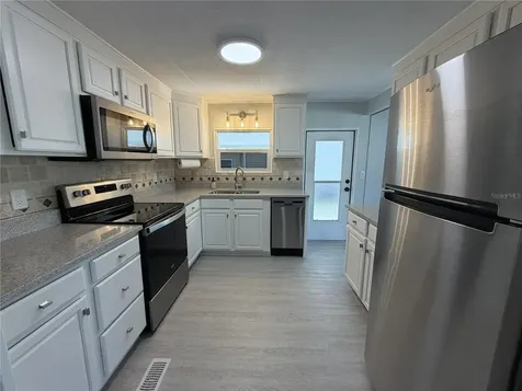 5308 Tri Par Drive Sarasota FL 34234