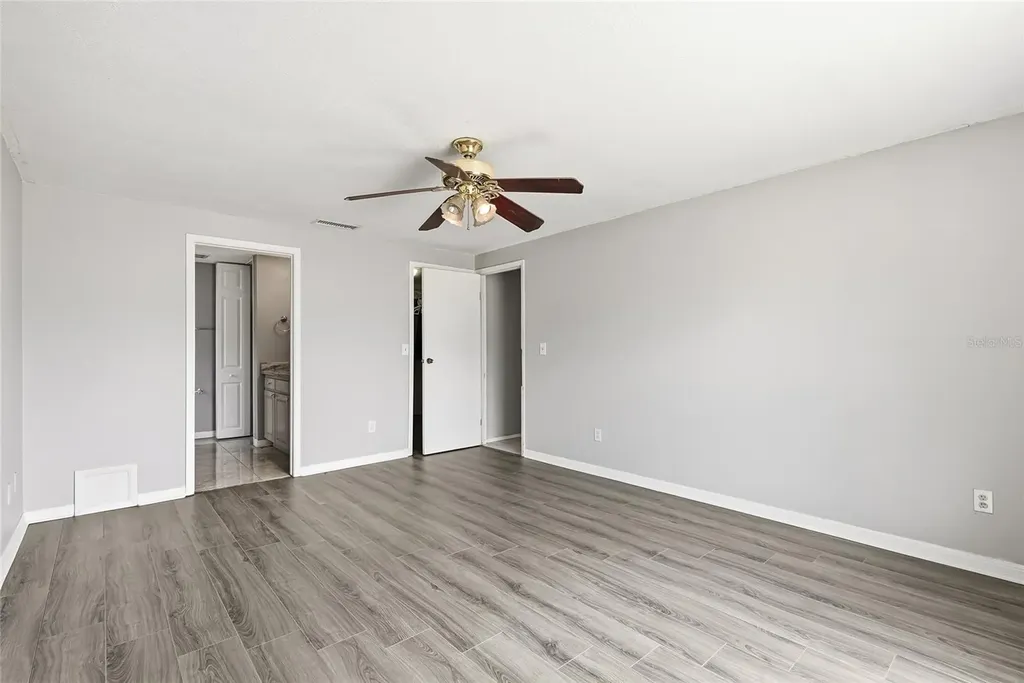 4104 Fallon Court Brandon FL 33511
