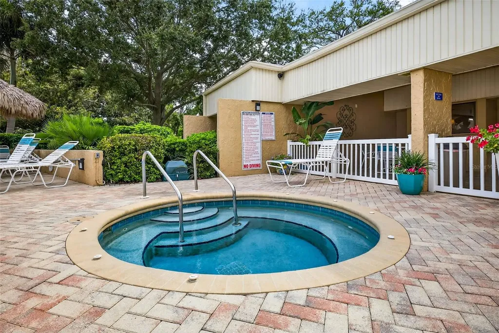 2614 Cove Cay Drive Clearwater FL 33760