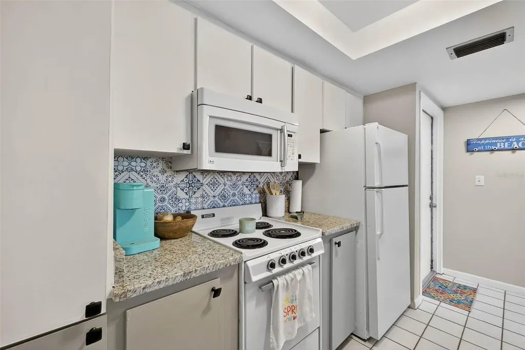2614 Cove Cay Drive Clearwater FL 33760