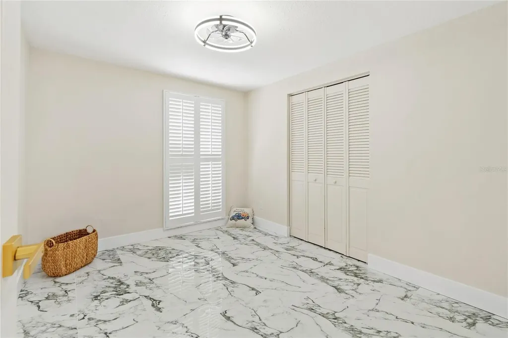 8335 Galewood Circle Tampa FL 33615