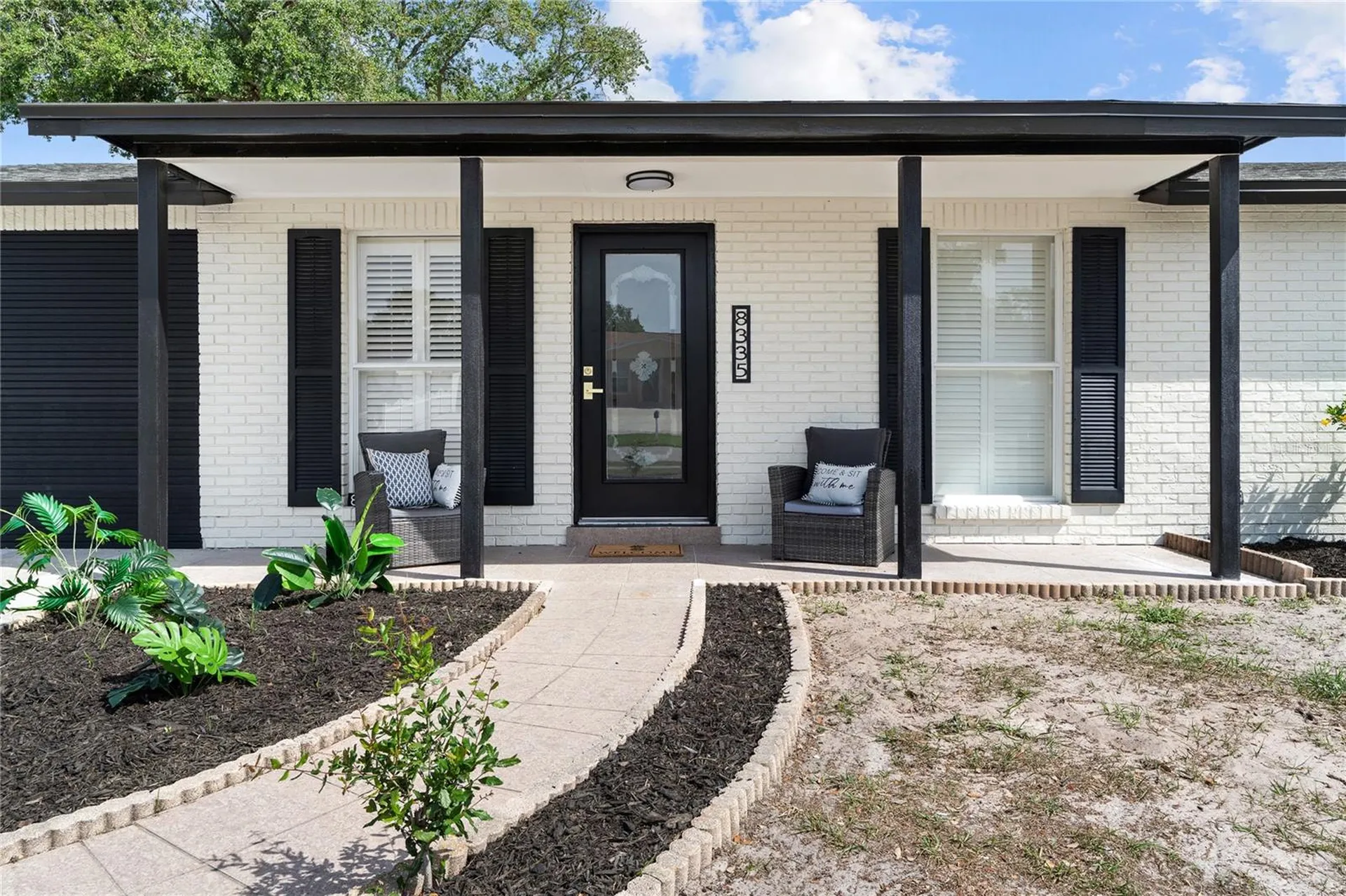 8335 Galewood Circle Tampa FL 33615
