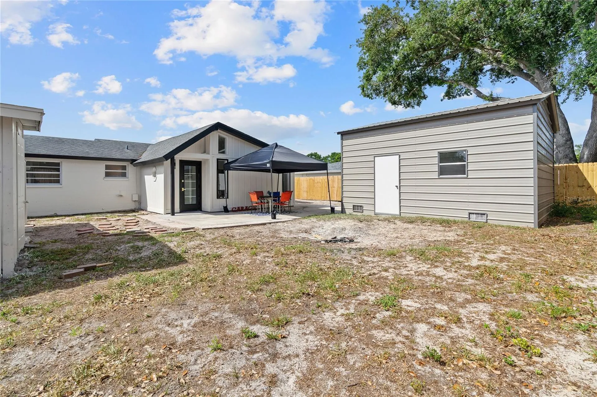 8335 Galewood Circle Tampa FL 33615