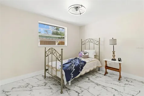 8335 Galewood Circle Tampa FL 33615