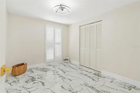 8335 Galewood Circle Tampa FL 33615