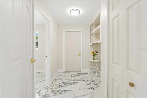 8335 Galewood Circle Tampa FL 33615
