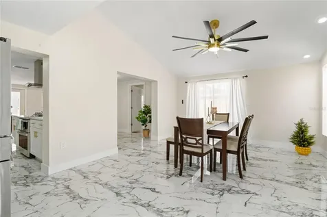 8335 Galewood Circle Tampa FL 33615