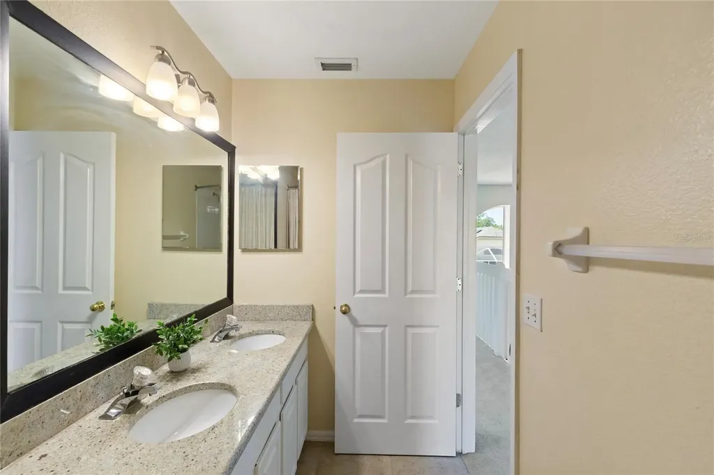 1318 Hatcher Loop Drive Brandon FL 33511