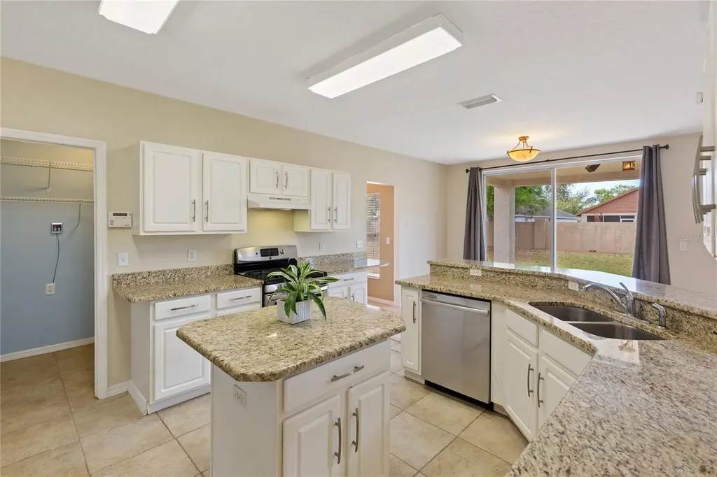 1318 Hatcher Loop Drive Brandon FL 33511