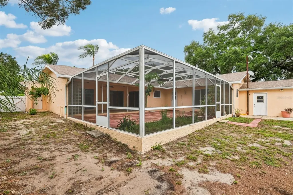1576 Ohio Avenue Palm Harbor FL 34683