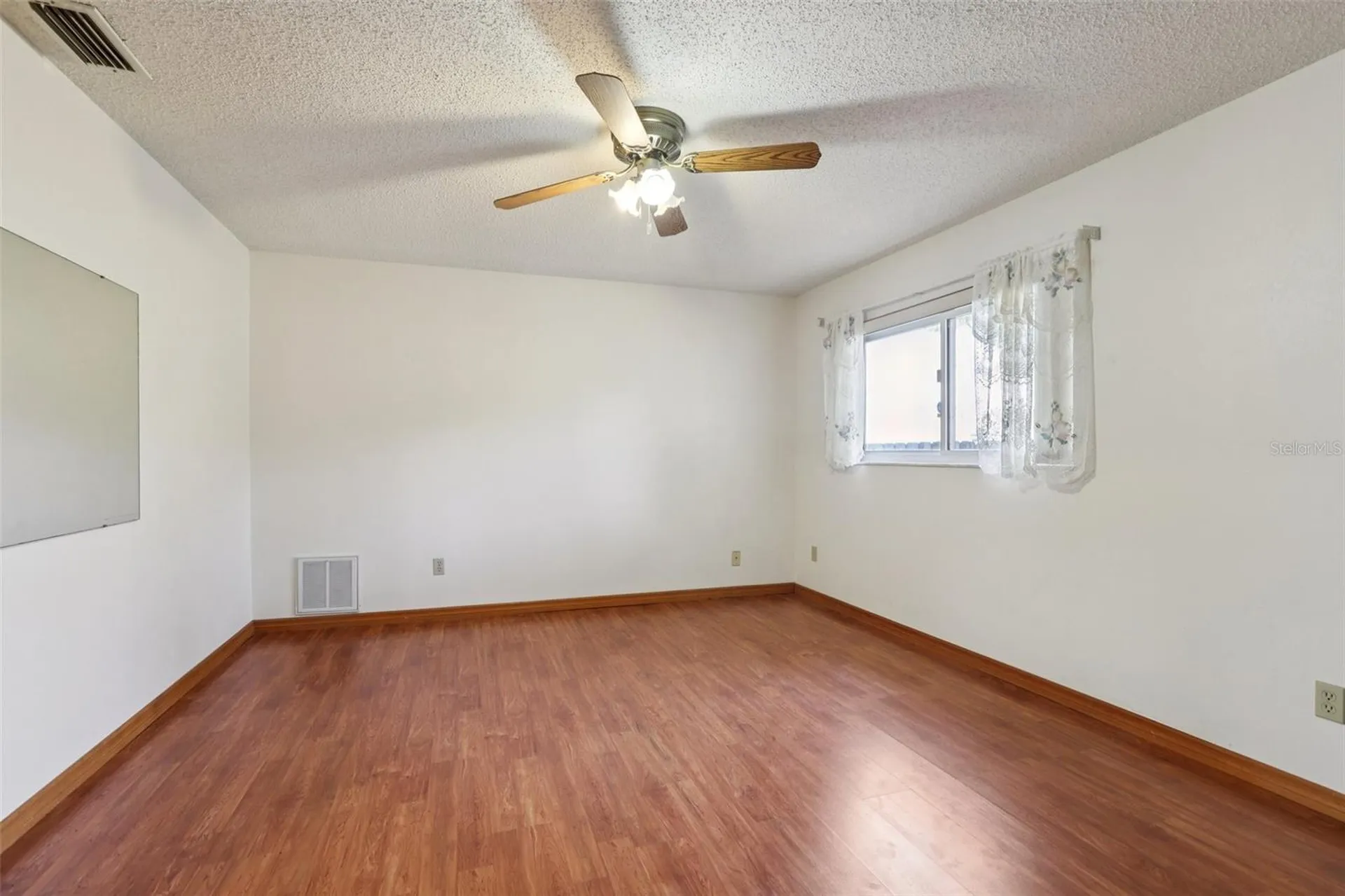 1576 Ohio Avenue Palm Harbor FL 34683