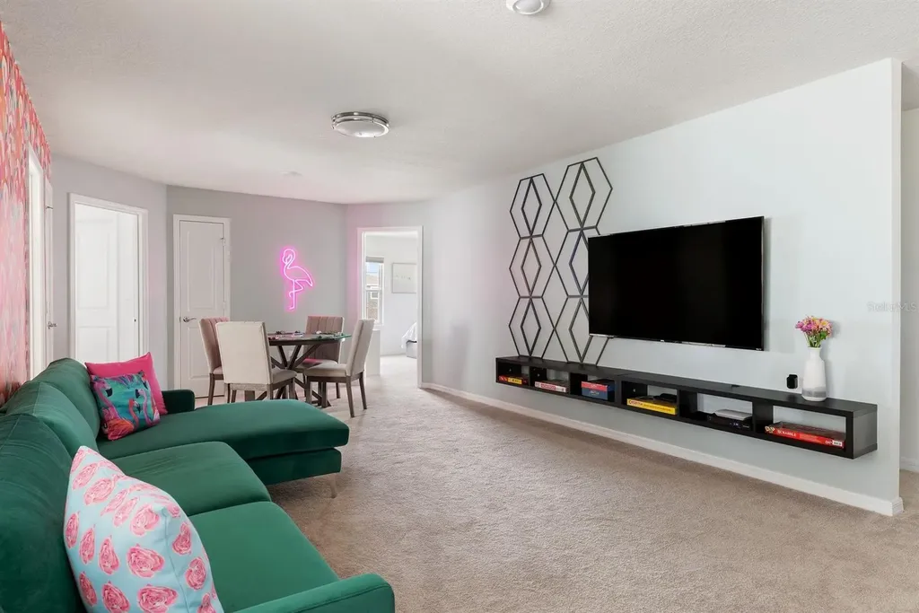2320 Lelani Circle Davenport FL 33897