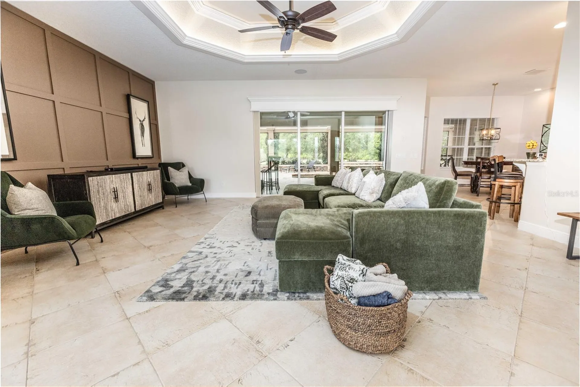 10517 NE 27th Street Oxford FL 34484