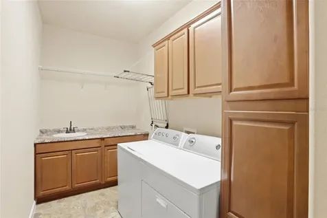 877 Haring Lane Mount Dora FL 32757