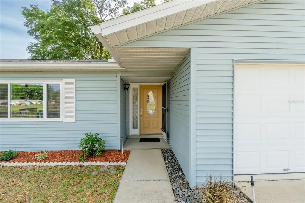 11027 SW 75th Avenue Ocala FL 34476
