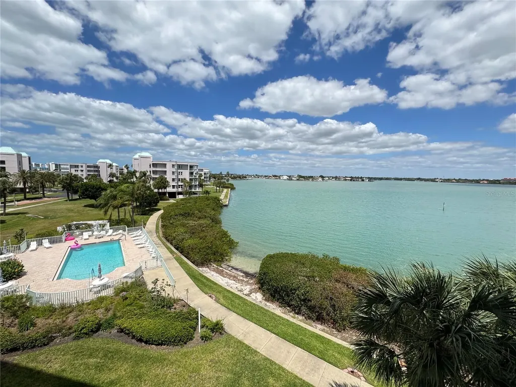 7979 Sailboat Key Boulevard S South Pasadena FL 33707