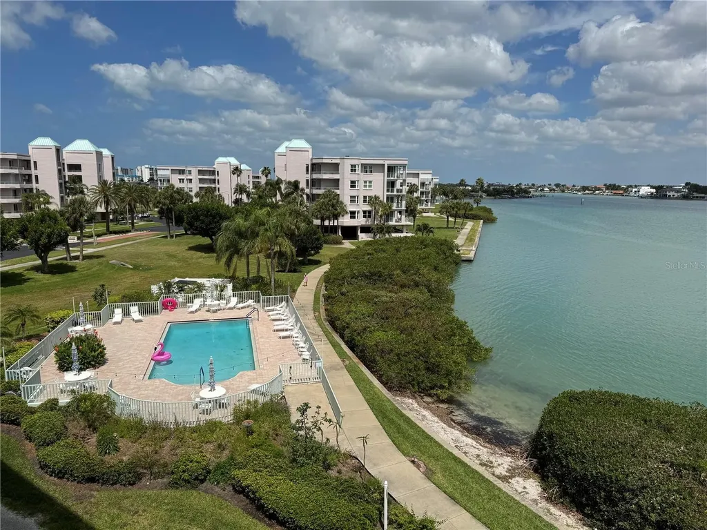 7979 Sailboat Key Boulevard S South Pasadena FL 33707