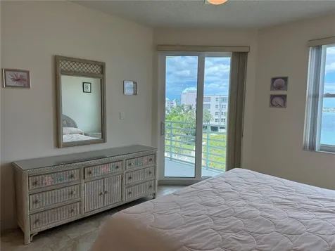 7979 Sailboat Key Boulevard S South Pasadena FL 33707