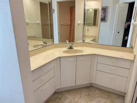 7979 Sailboat Key Boulevard S South Pasadena FL 33707