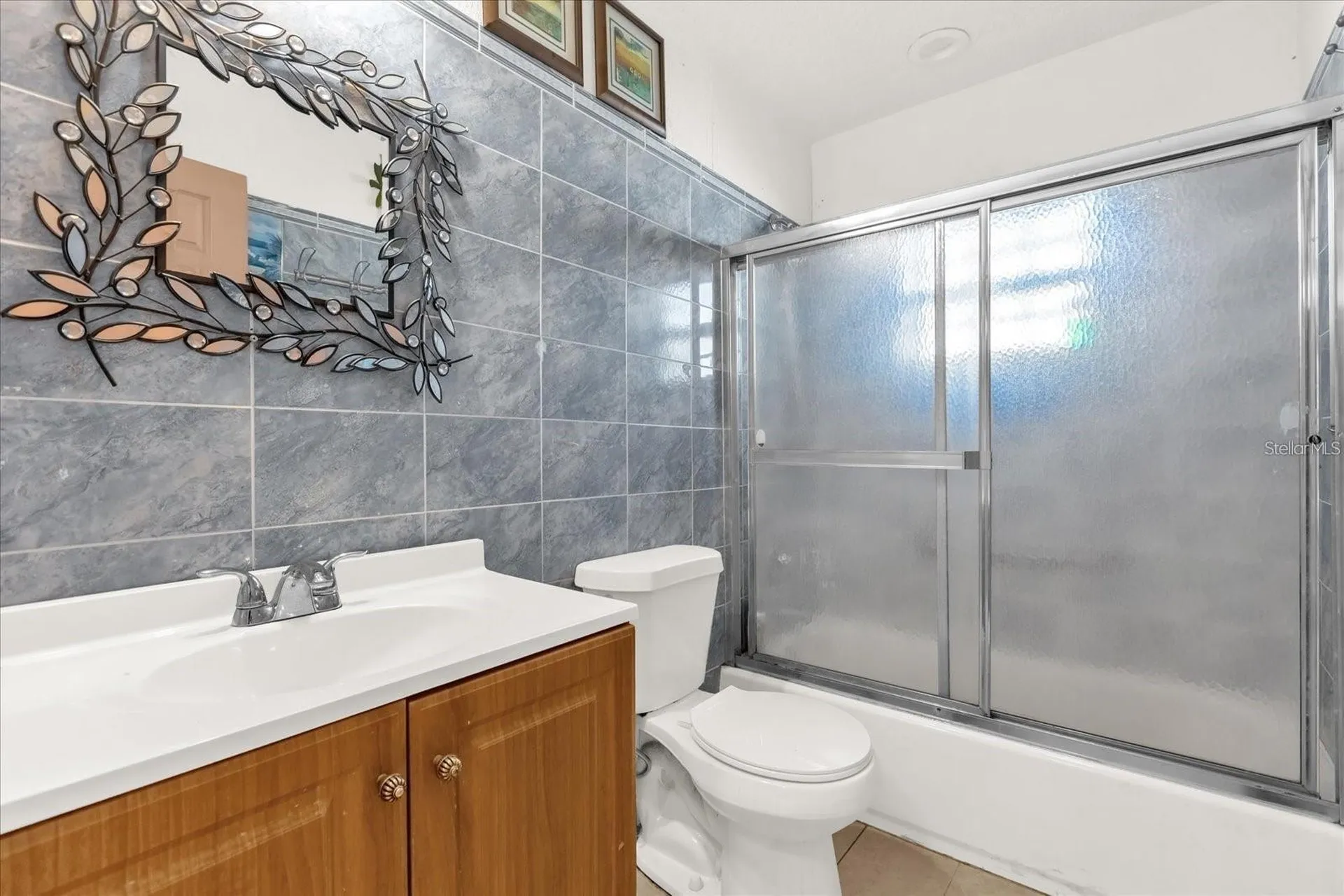 910 W Rich Drive Mount Dora FL 32757