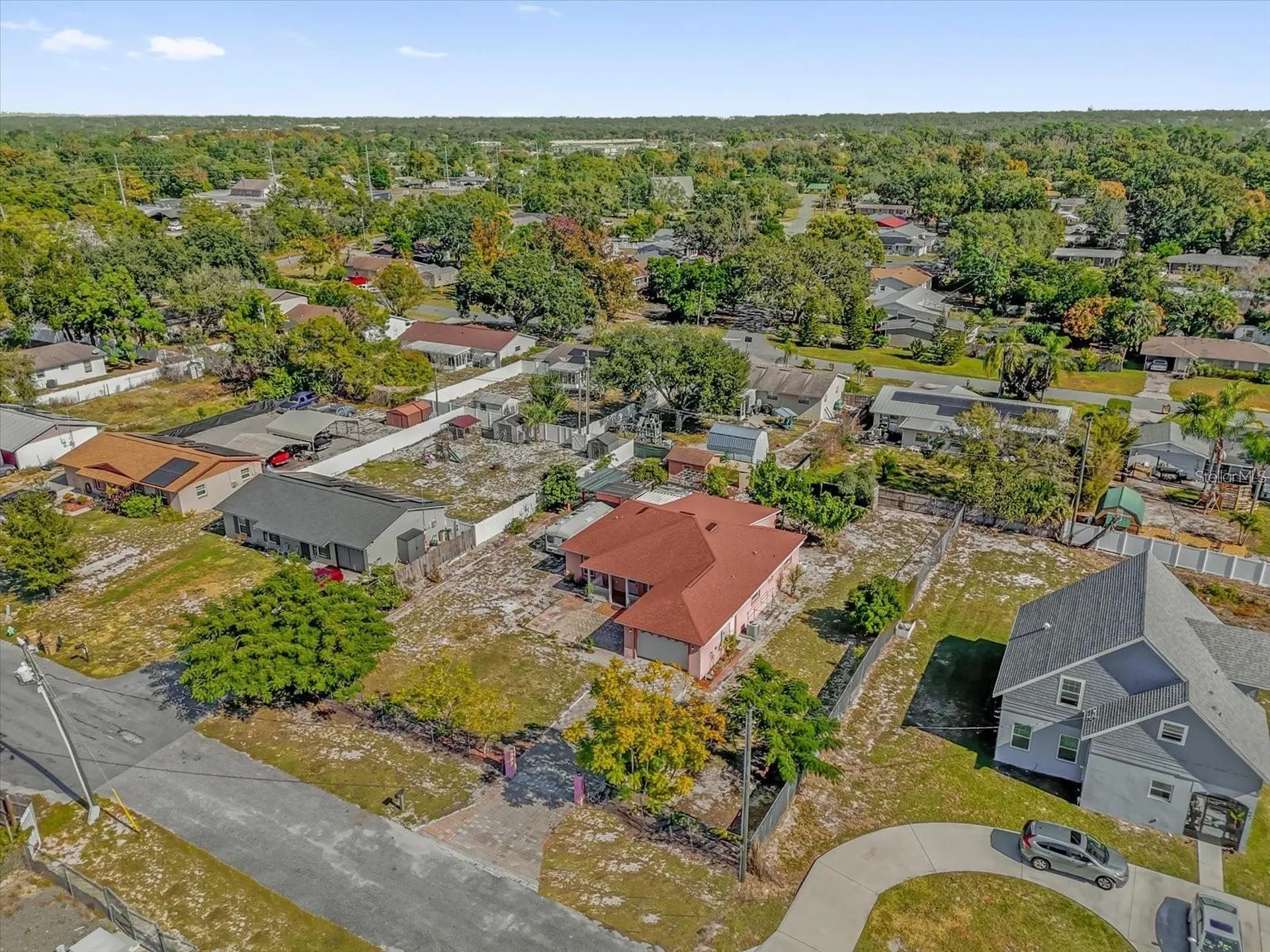 910 W Rich Drive Mount Dora FL 32757