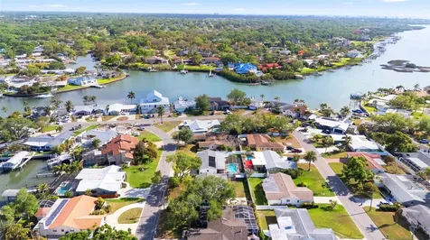 1768 Harbor Circle E Largo FL 33770