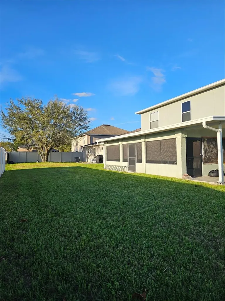551 Stonewall Avenue Haines City FL 33844