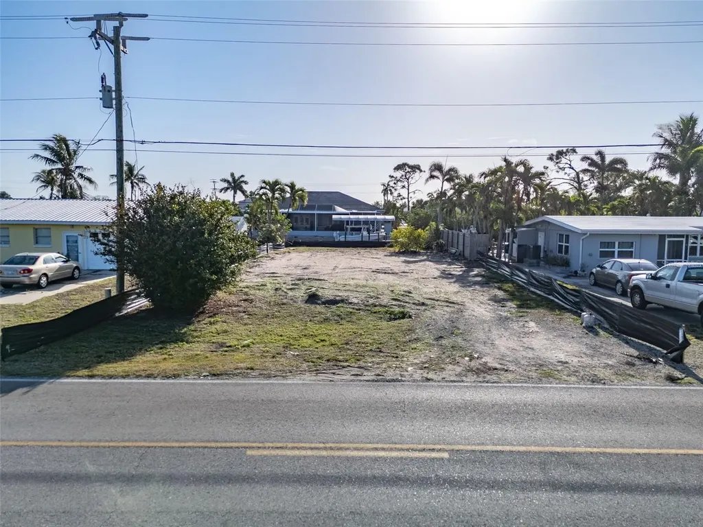 3314 York Road St James City FL 33956