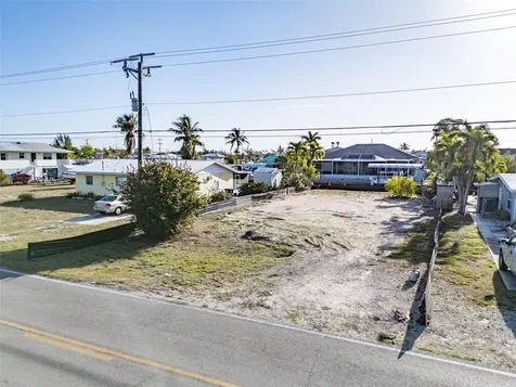 3314 York Road St James City FL 33956