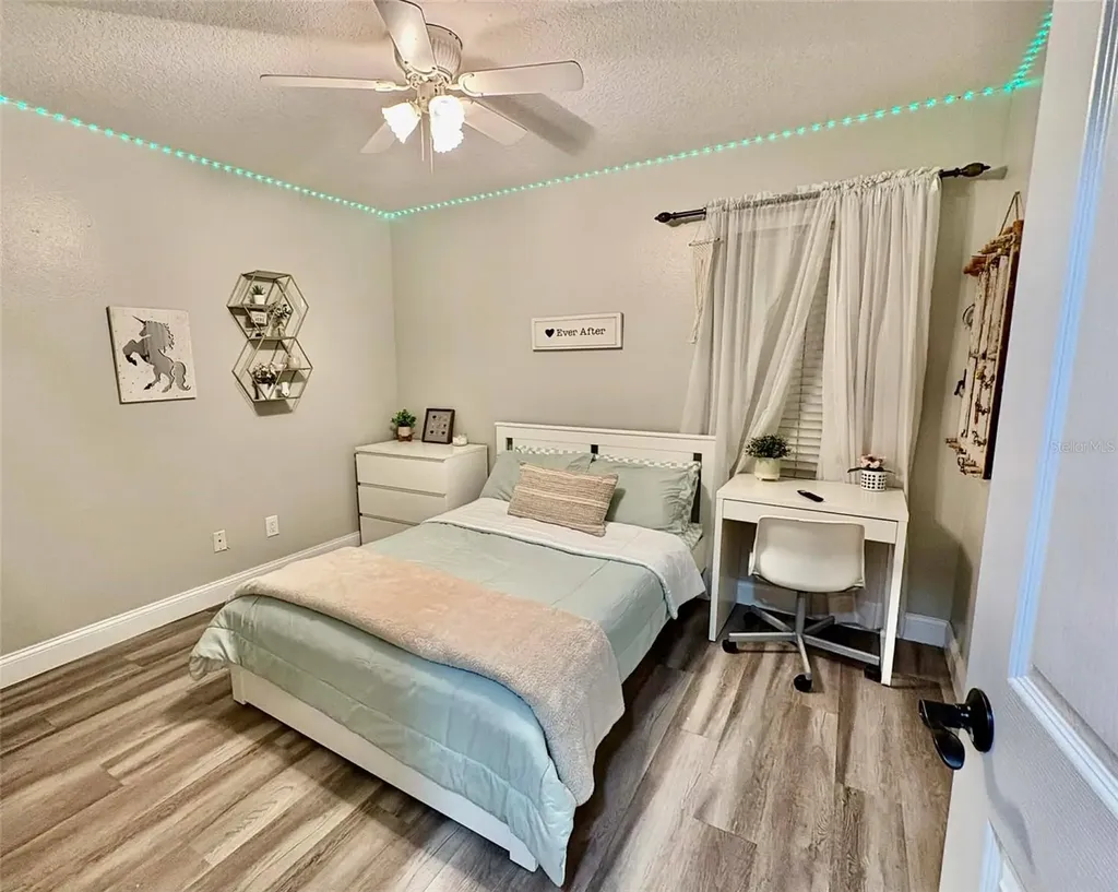 1635 Ledgestone Drive Brandon FL 33511