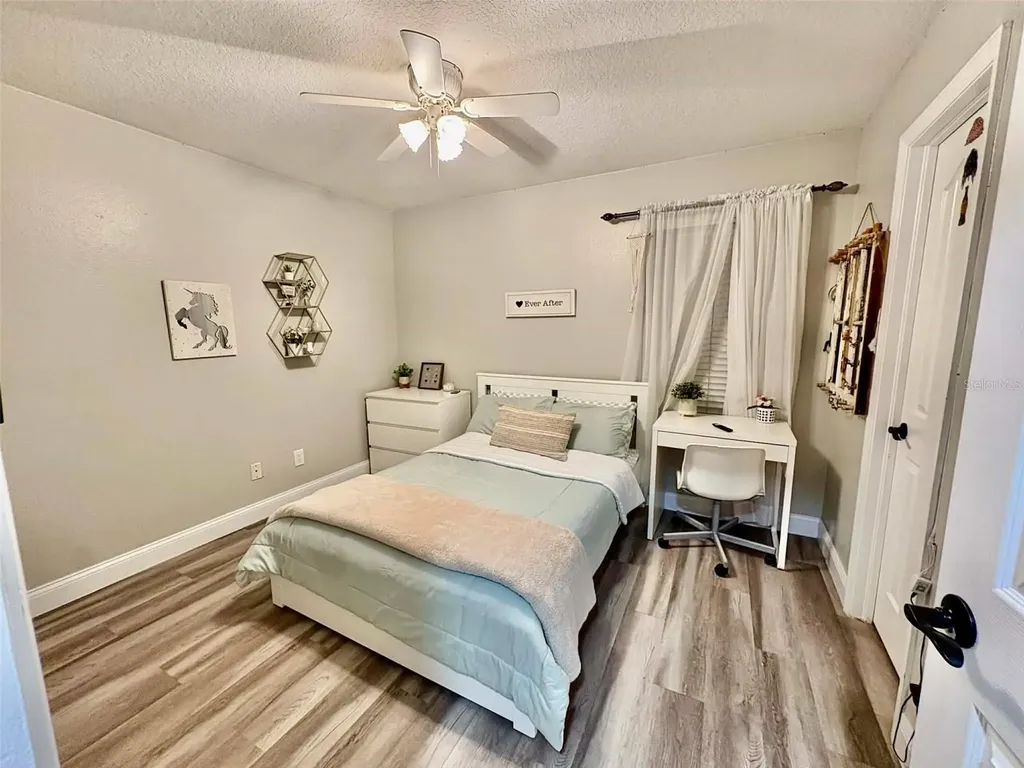 1635 Ledgestone Drive Brandon FL 33511