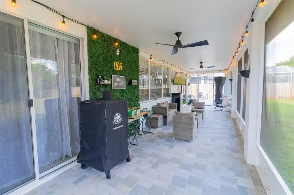 1635 Ledgestone Drive Brandon FL 33511