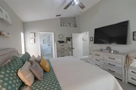 1635 Ledgestone Drive Brandon FL 33511